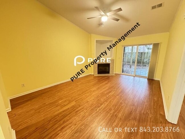 Photo - 1557 Blaze Ln