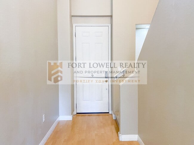 Photo - Two bedrooms, 2 Bathrooms 1,288 Sq. Ft. Plus 2 Car Garage in Phoenix AZ 85004 Unidad PORT615-277