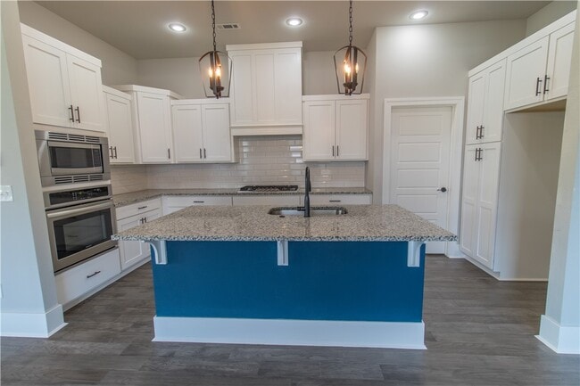 Photo - 1431 Cave Stream Dr