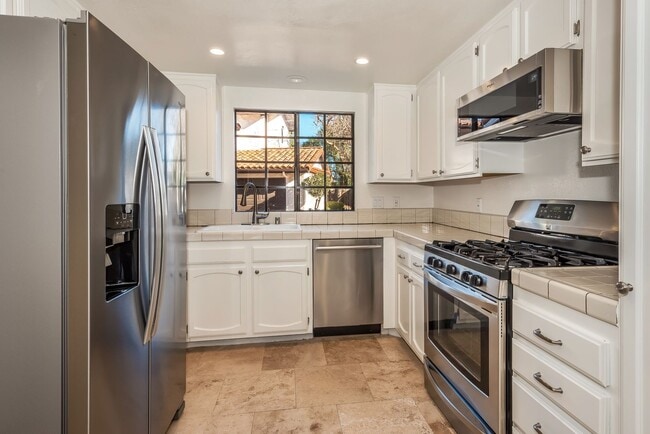 Photo - Spacious Mesa Condo with Full Two Car Attached Garage! Pet Friendly!