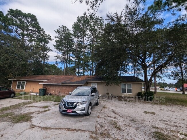 Building Photo - 102 Cherokee Cir Rental