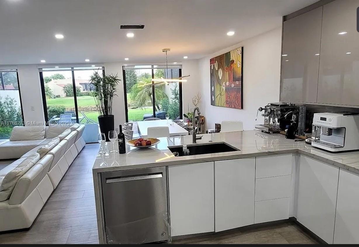 Photo - 9925 Costa del Sol Blvd