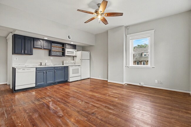 Photo - 2 W Walnut St Unit 4
