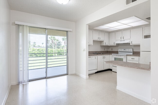 2BR, 2BA - 1,000SF - Dinning Room