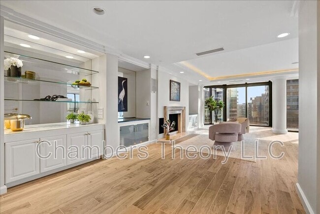 Photo - 1530 Key Blvd Unit #1310