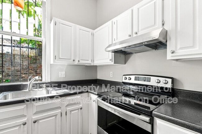 Photo - 75 Society St Unit 5