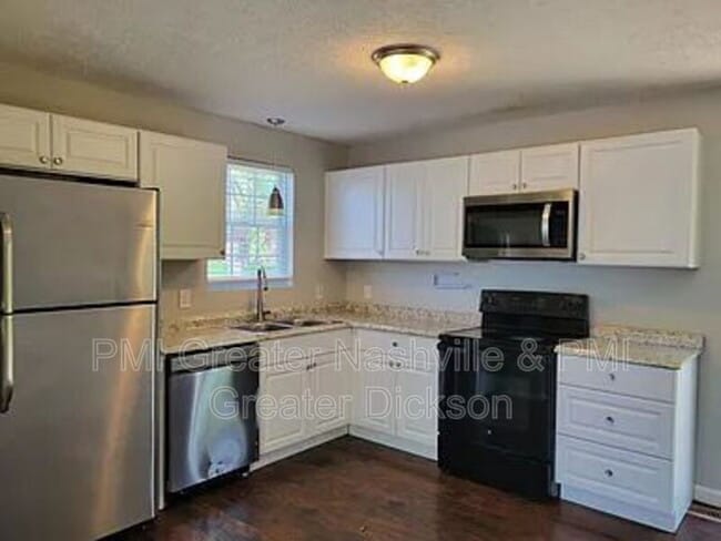 Photo - 135 Brenda Ln