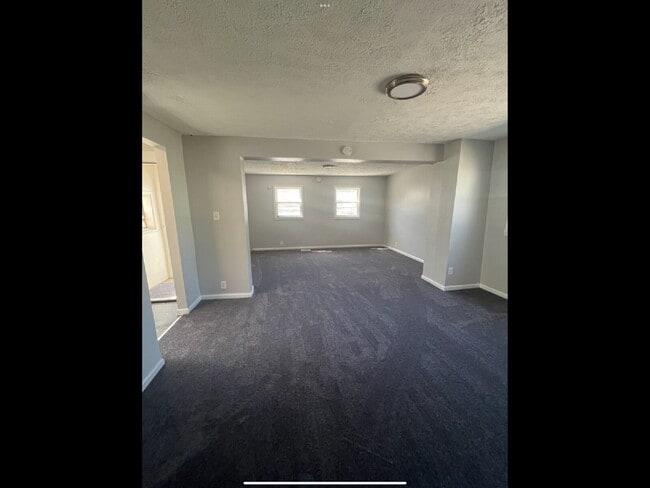 Photo - 288 Fernwood Ave