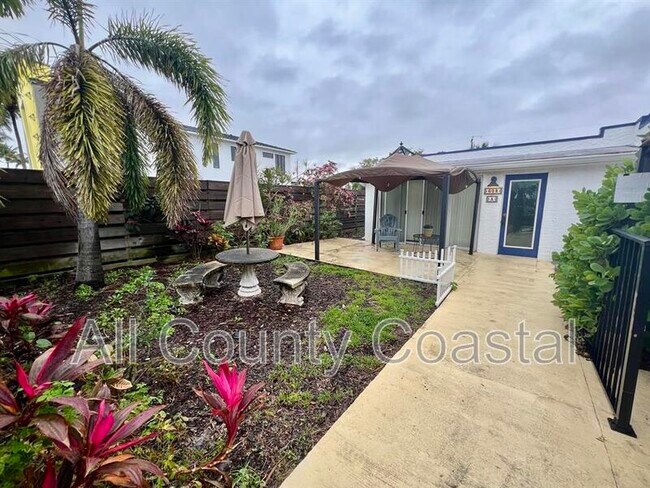 Photo - 608 SE 3rd. Avenue