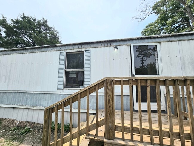 Photo - 1114 Lavender Rd