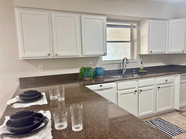 Photo - 10935 Gable St