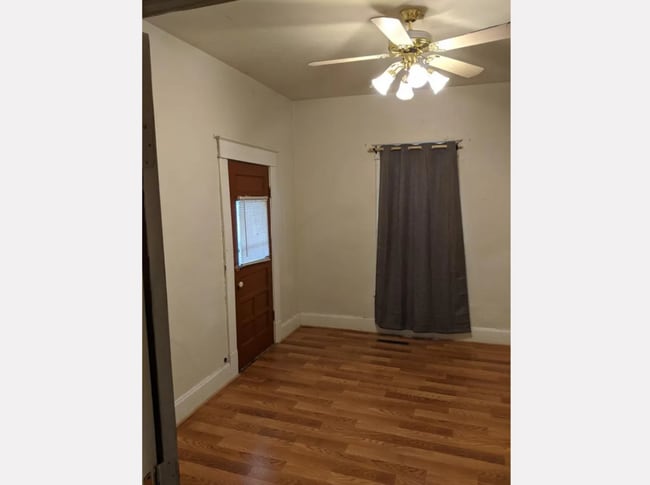 Photo - Charming 3-Bedroom Home in Pittsburg – Pet Friendly!
