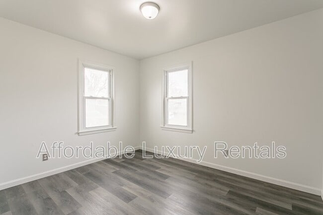 Photo - 2868 Brighton Henrietta Town Line Rd