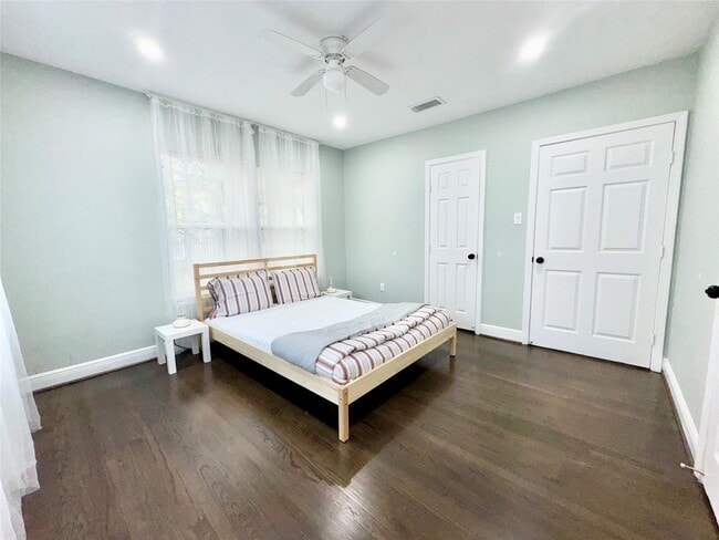 Photo - 7135 Cayton St Unidad A