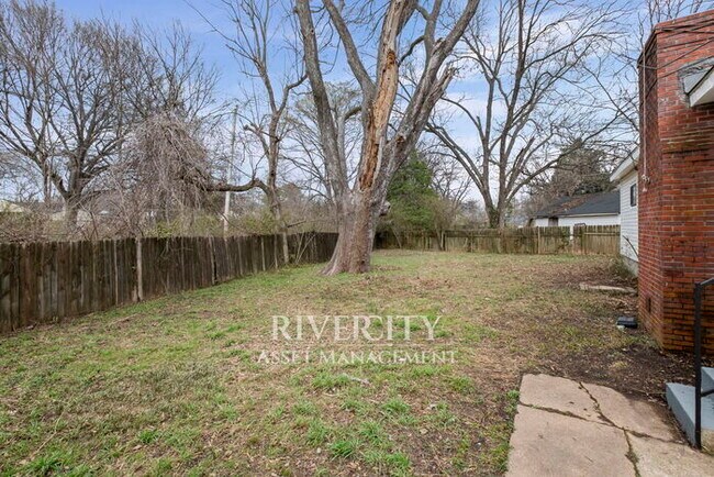 Beautifully Renovated 3 Bed / 2 Bath Home with Over 1,700 Sq Ft!