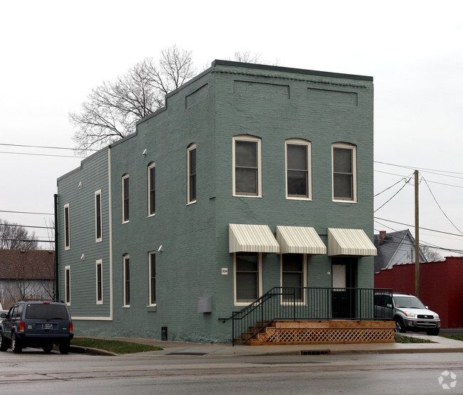 Building Photo - Roper Loft