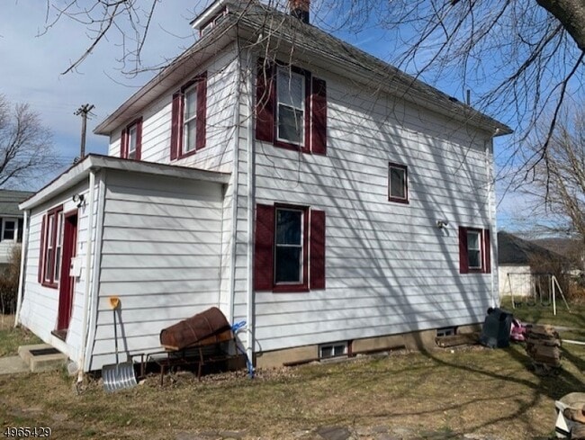 Photo - 3 Mt Pleasant Ave