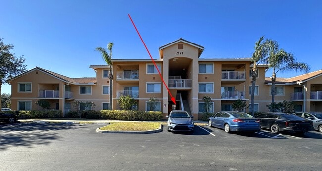 Photo - 271 SW Palm Dr