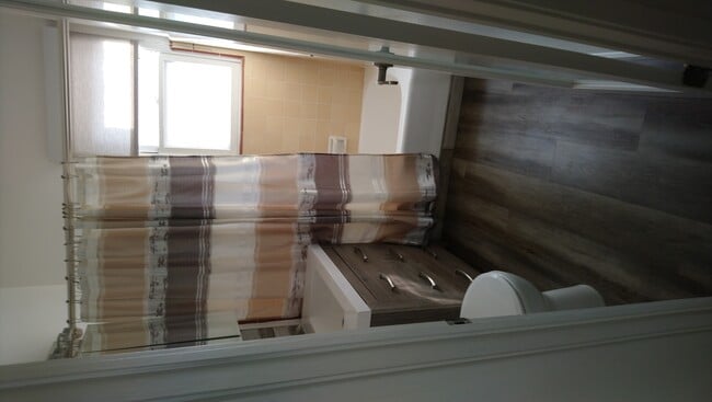 BATHROOM - 738 Hill St Unit #A