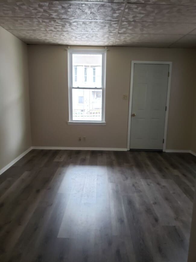 Photo - 327-329 W. King Street Unidad Apt. 1