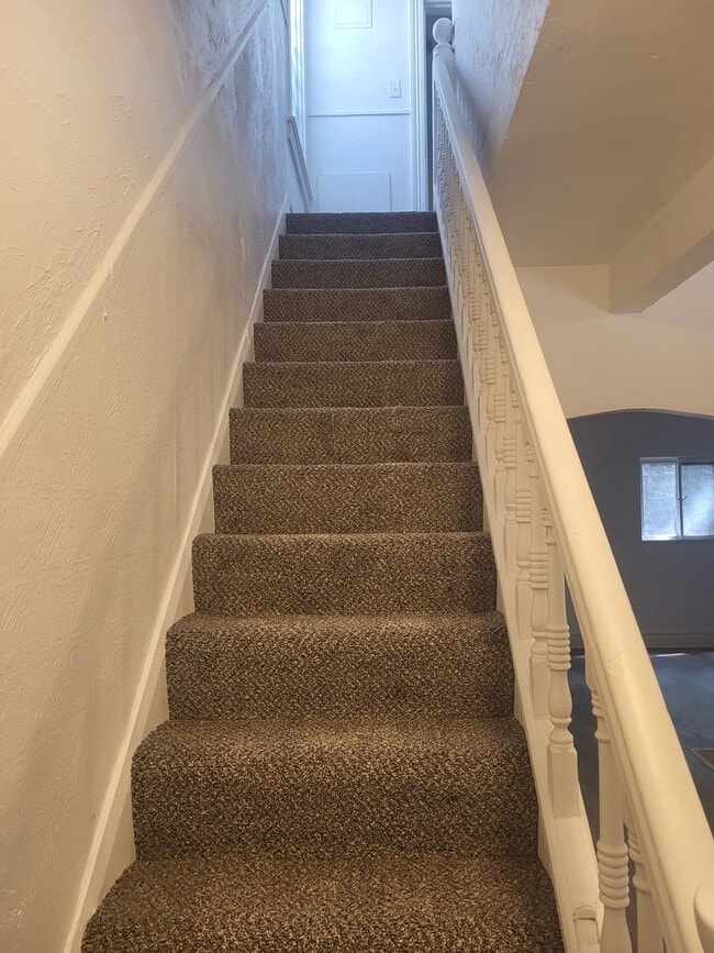 Photo - Newly Renovated 2 Bed, 1 Bath Home in Haze...