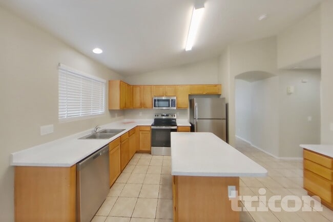 Photo - 11363 W Overlin Dr