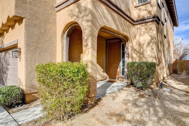 9346 Horse Canyon Dr