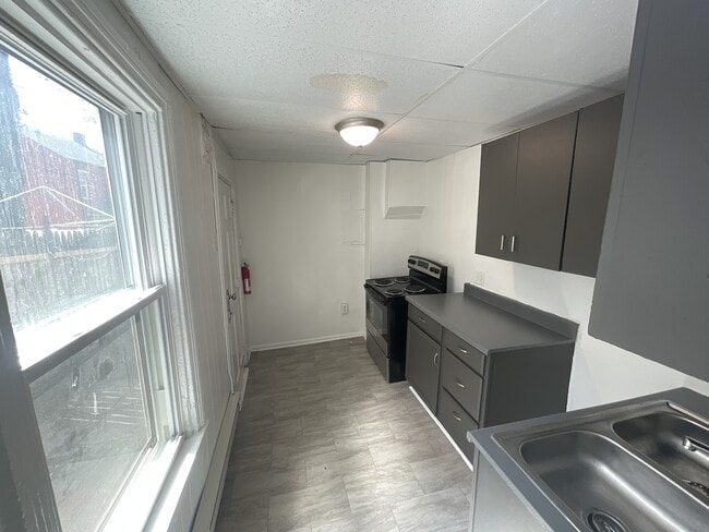 Photo - 444 S Duke St