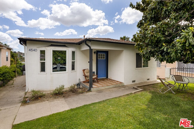 Photo - 4540 Catalpa St