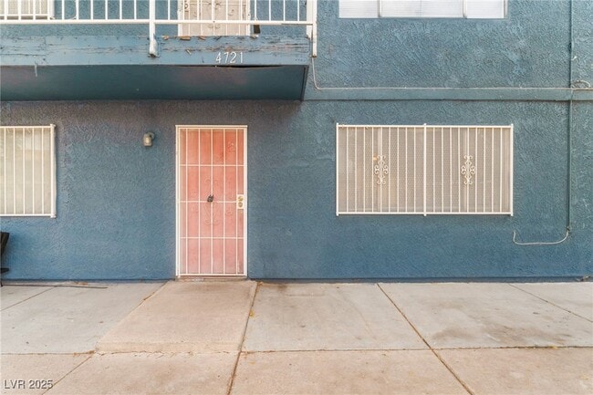 Photo - 4721 Cessna Ave Townhome