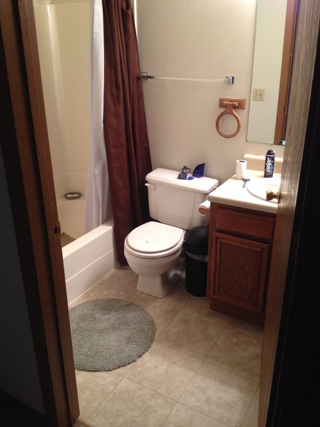 Photo - 613 S Dubuque St