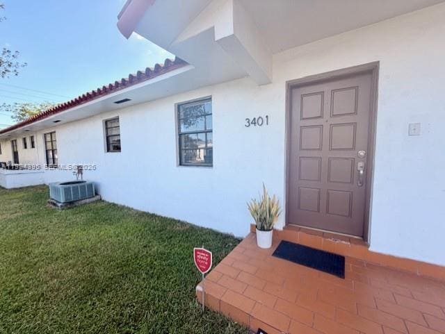 Building Photo - 3401 SW 23rd St Unit 0