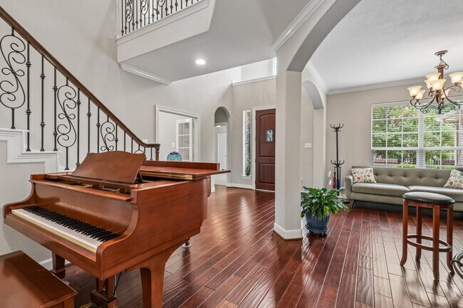 Photo - 15 Verdin Pl
