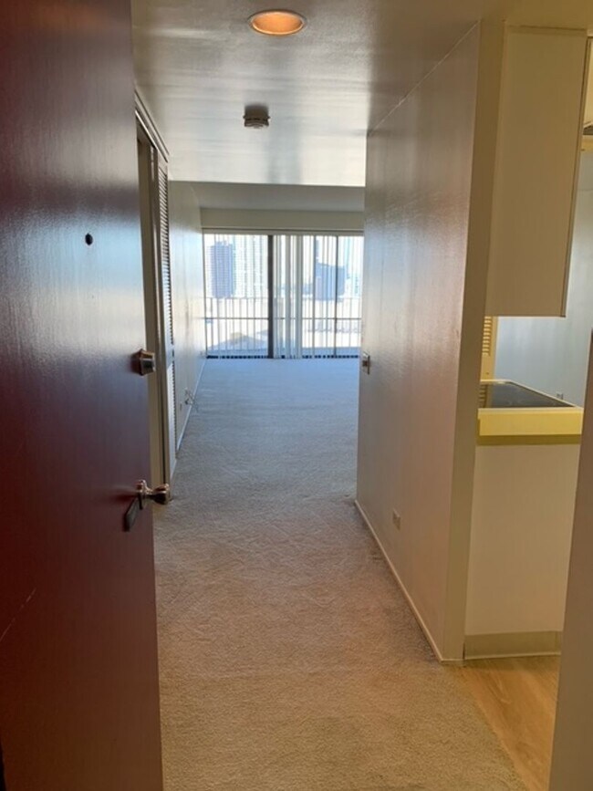 Photo - Harbor Square Condo - 1 bedroom, 1 bath un...
