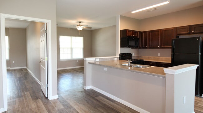 Photo - South Oak Apartments