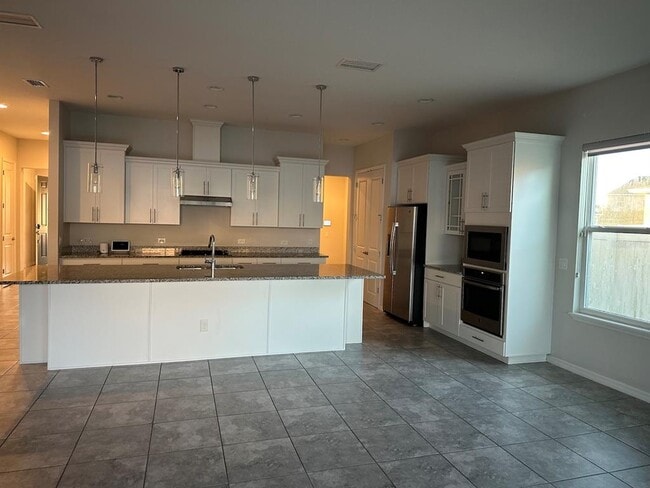 Photo - 2463 Felce Ct