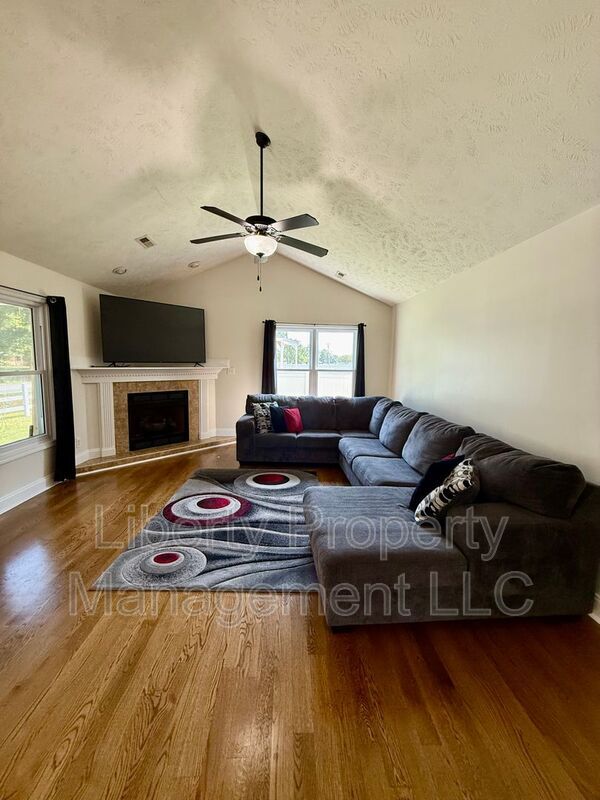 Photo - 6205 Yorkie Ct