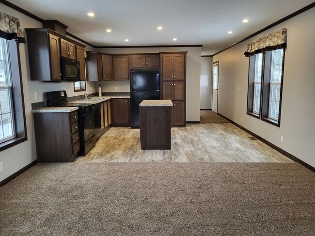 Photo - 61 Meadowlark Ln