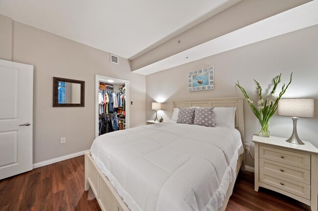 Photo - 253 10th Ave Unidad 633 Park Terrace