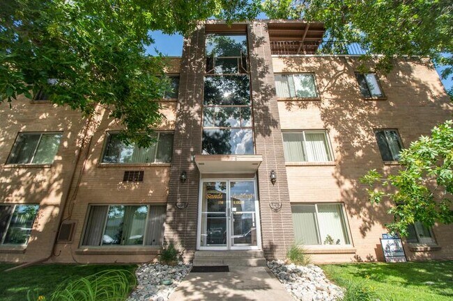 Photo - 5798 S Gallup St