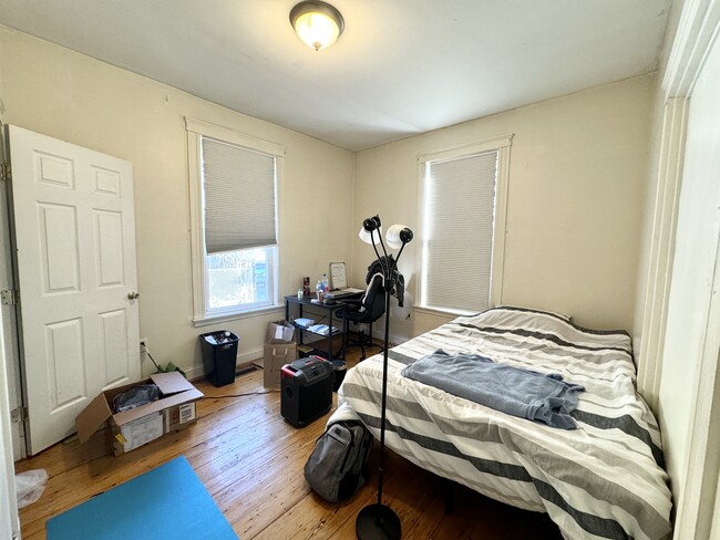 Photo - 37 Hillside St Unit 1B