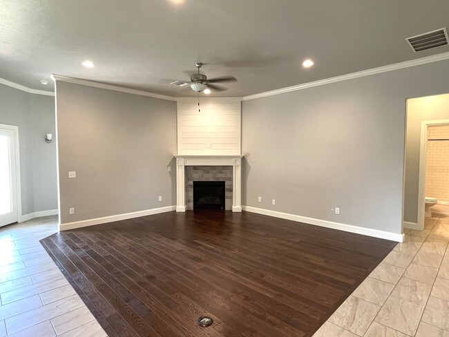 Photo - 5209 NW 164th Terrace