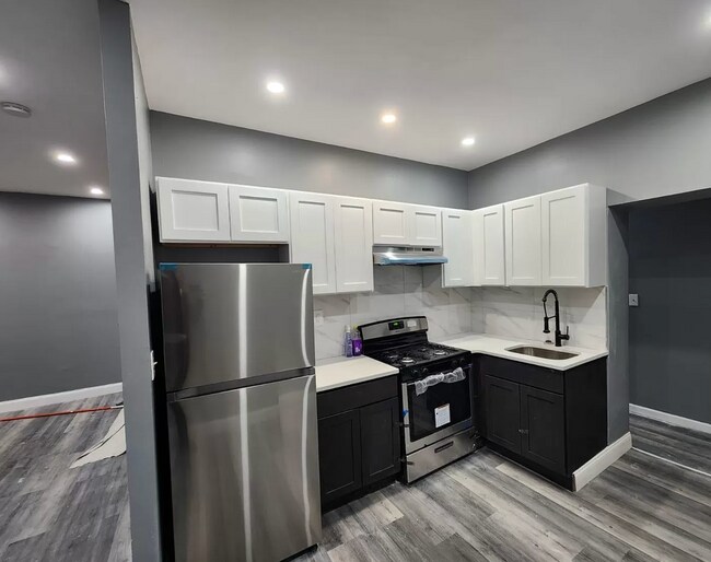 Photo - 269 Sherman Ave