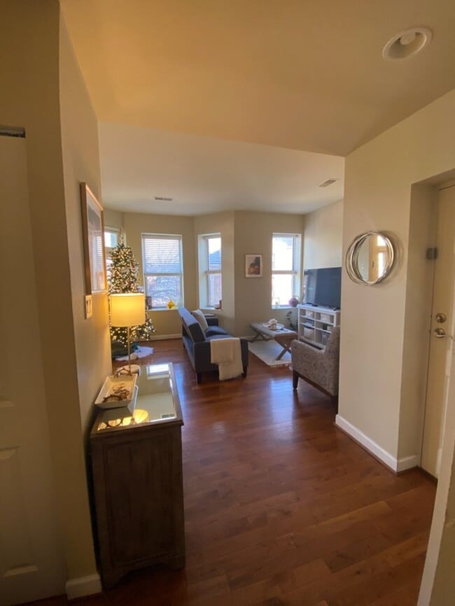 Photo - 627 Clara Ave Unit 202