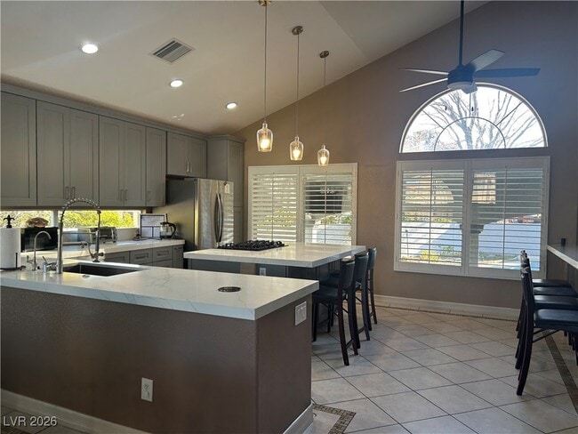 Building Photo - 8696 Ivy Glen Cir