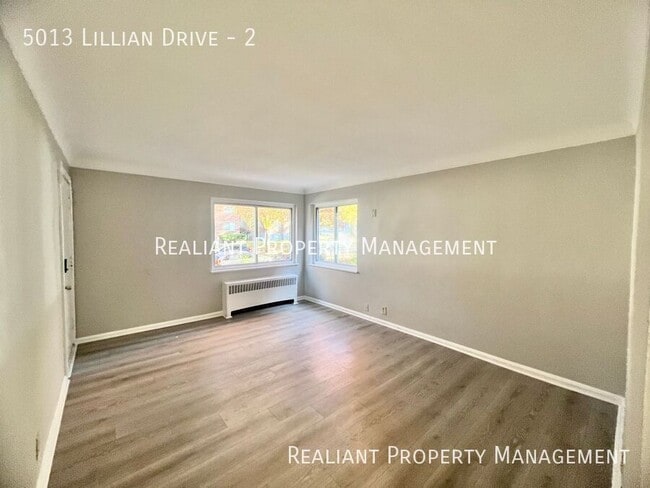 Photo - 5013 Lillian Dr Unit 2