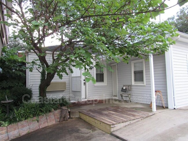 Building Photo - 1537 E Ocean View Ave Unit 1 Rental