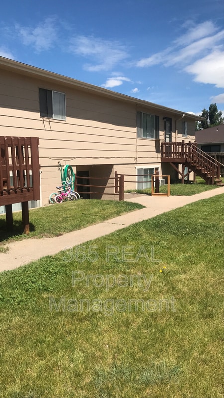 Building Photo - 1231 Pleasant Acres Dr Unit 4 Rental