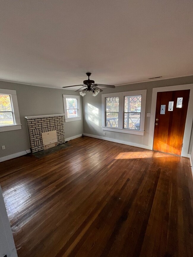 Photo - 1129 Tidmore Bend Rd