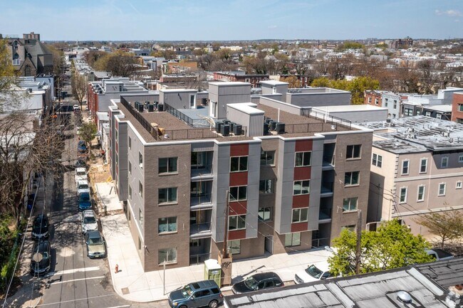 Photo - 520 N 37th St